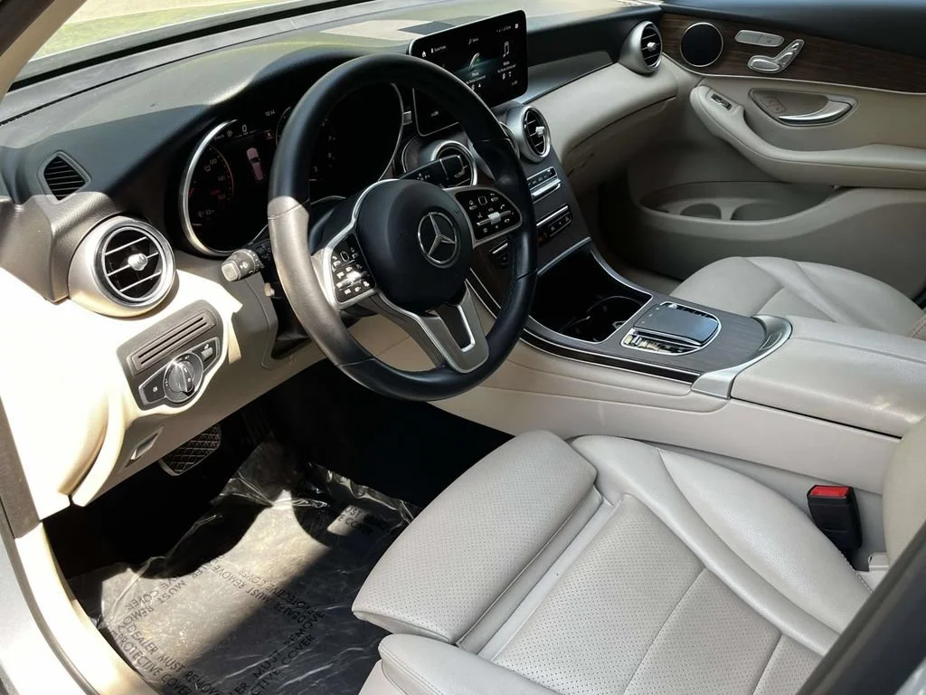 2022 Mercedes-Benz GLC GLC300 - Photo 10