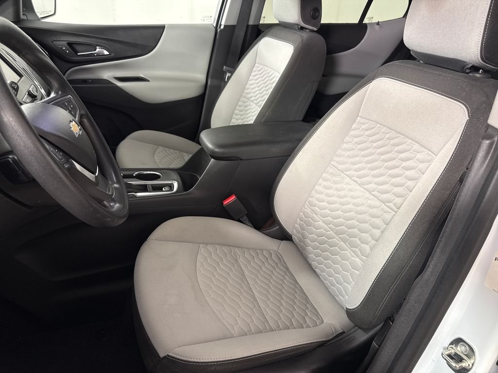 2020 Chevrolet Equinox LT - Photo 11