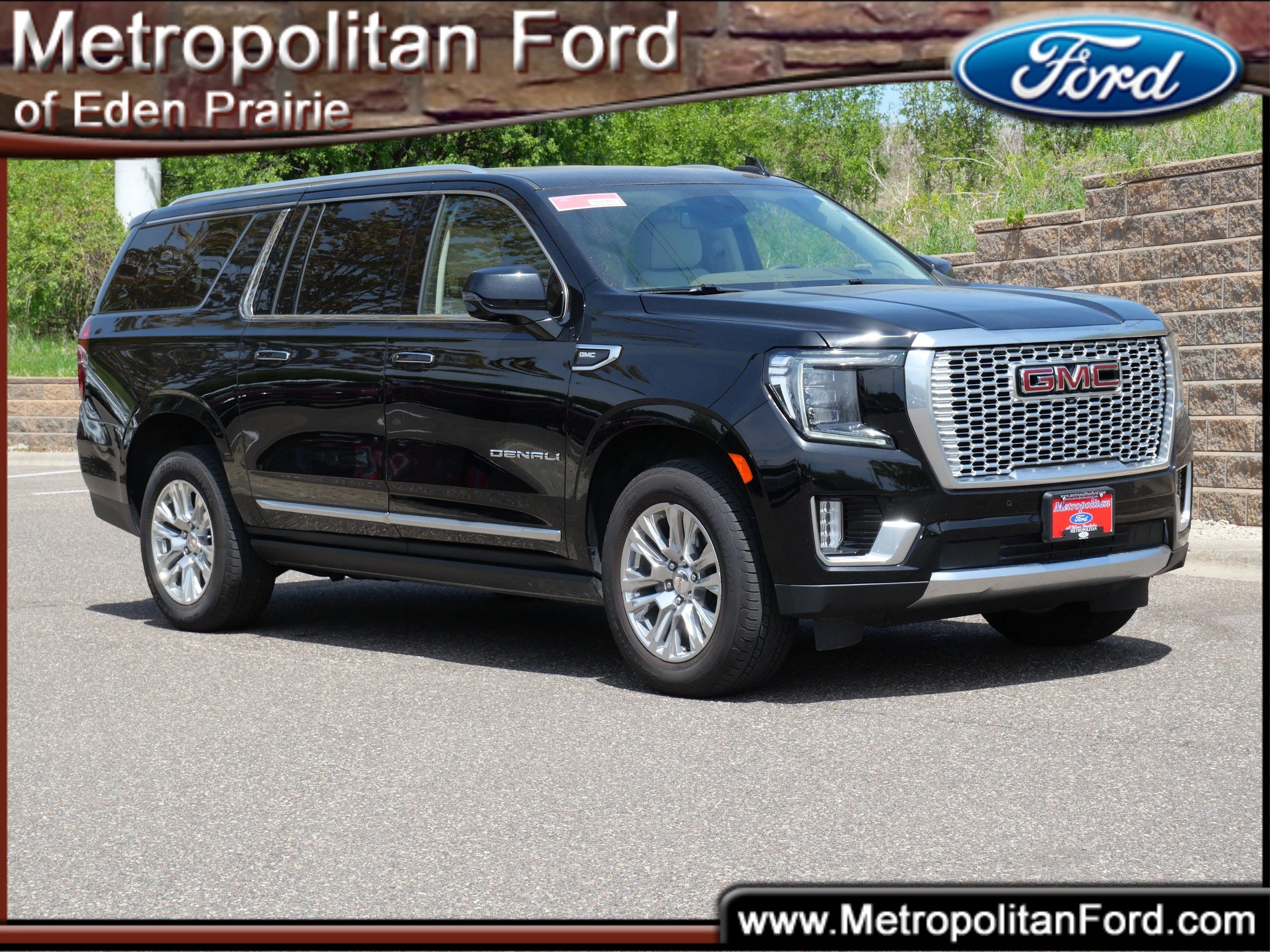 2024 GMC Yukon Denali's photo