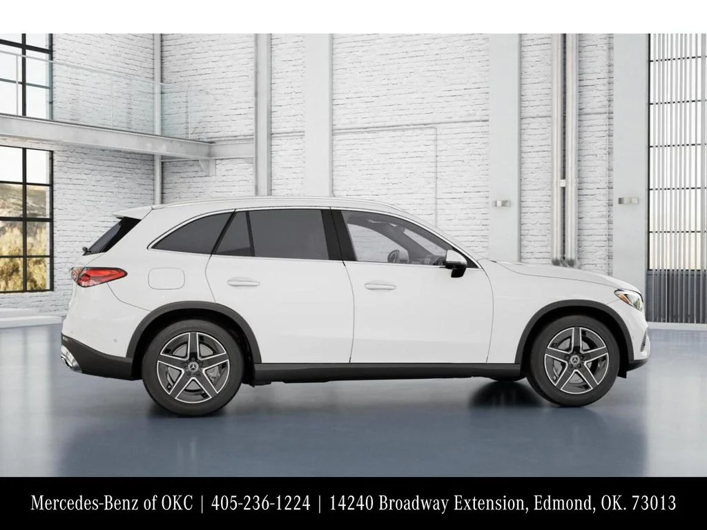Used 2026 White Mercedes-Benz GLC 300 image 17