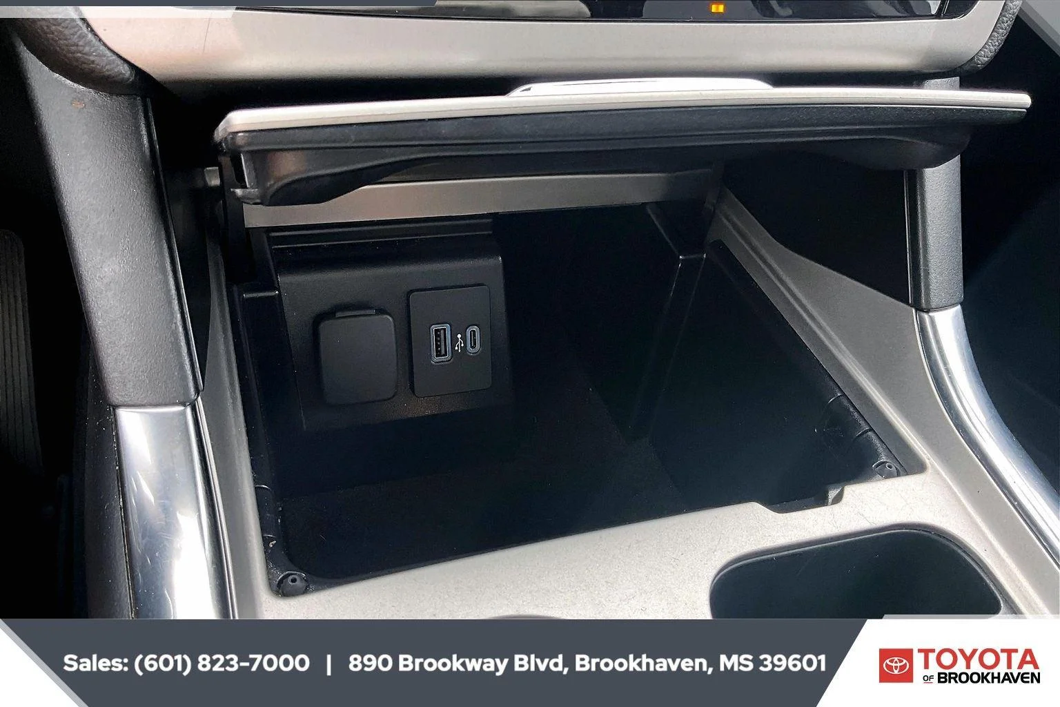 Used 2023 Carbonized Gray Ford XLT image 24