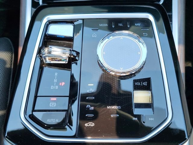 Certified Used 2023 Black BMW xDrive60 image 26