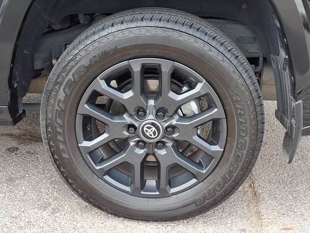 2025 Toyota Sequoia Platinum - Photo 22