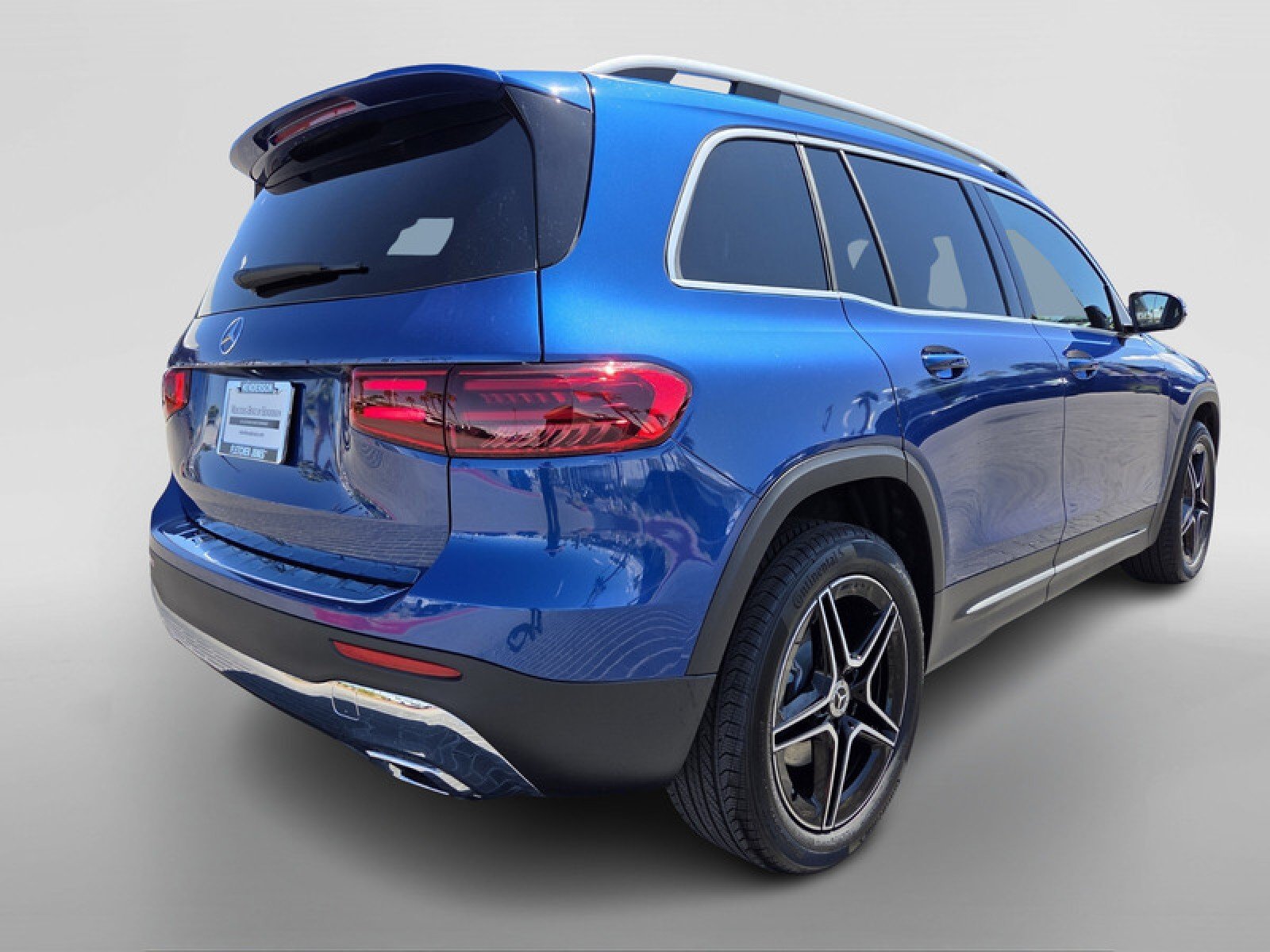 New 2026 Starling Blue Metallic Mercedes-Benz GLB 250 SUV image 5