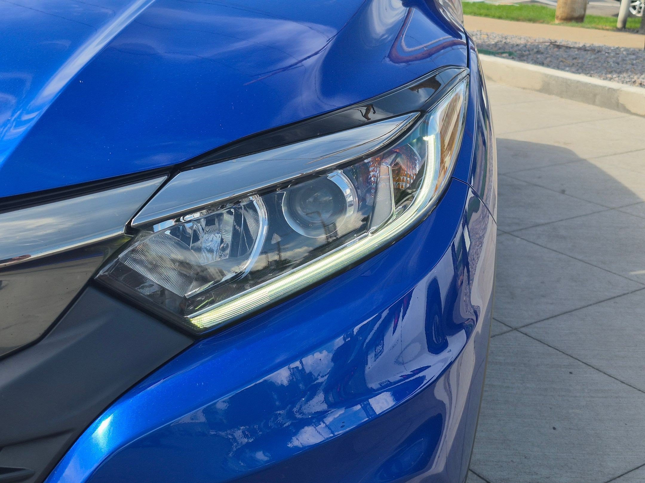 Used 2021 Aegean Blue Metallic Honda EX image 10