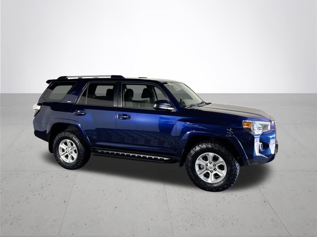 Used 2021 Nautical Blue Metallic Toyota SR5 image 4