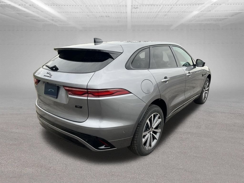 New 2026 Eiger Grey Jaguar P250 R-Dynamic S image 5