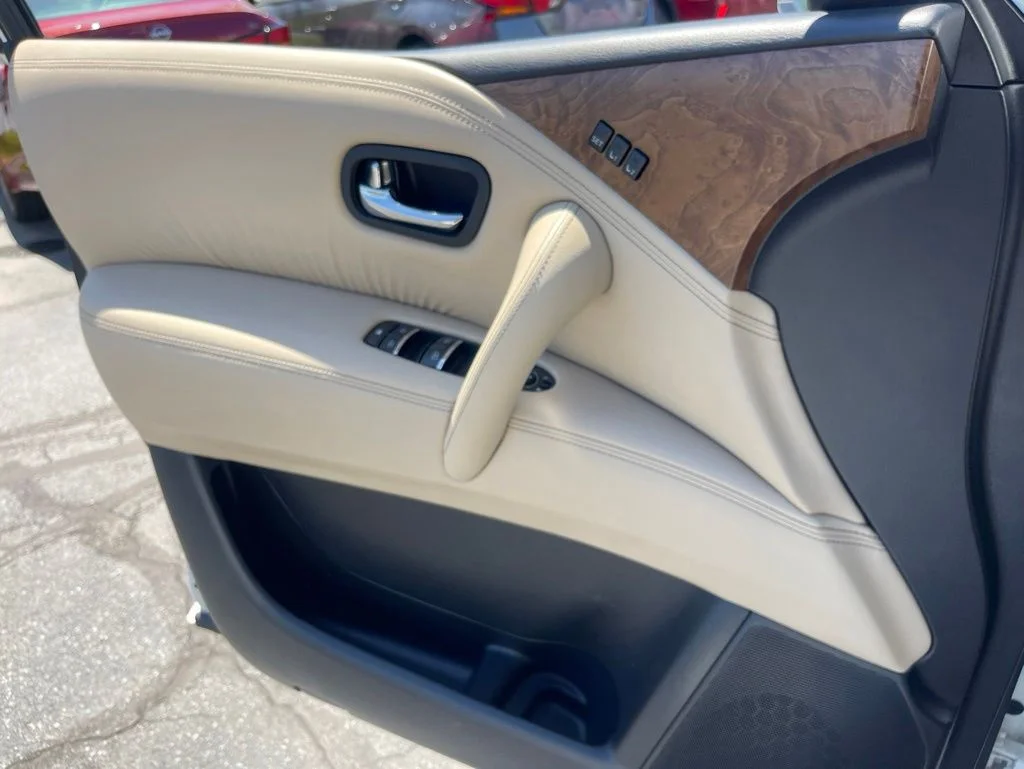 Certified Used 2023 White Nissan SL image 9