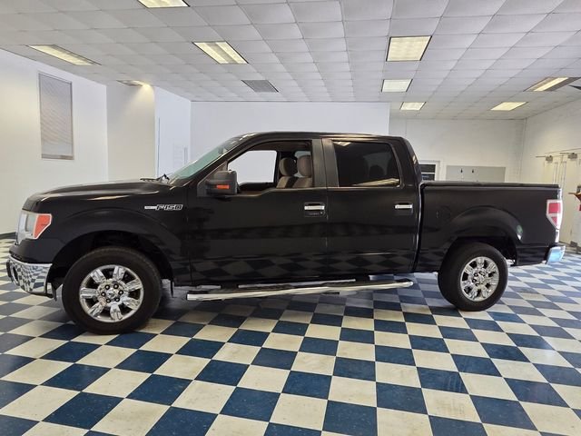 Used 2012 Black Ford XLT image 4