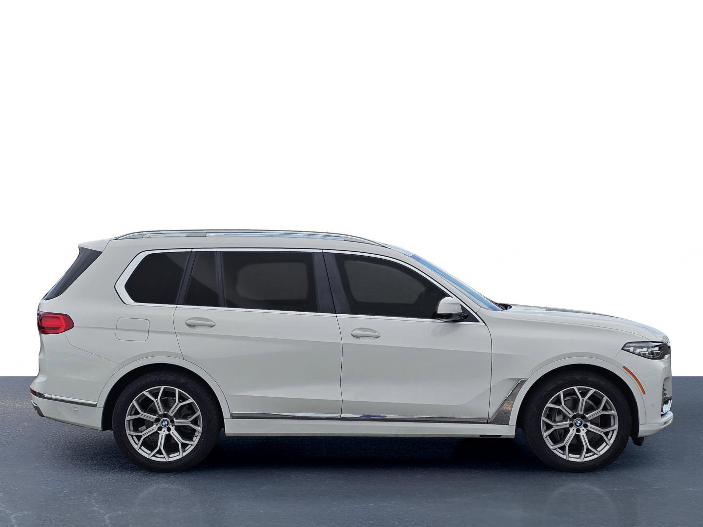 Used 2019 Alpine White BMW xDrive40i image 7
