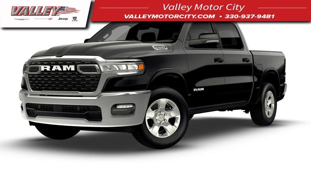 New 2026 Diamond Black Crystal Pearl-Coat Exterior Paint RAM Big Horn/Lone Star image 1