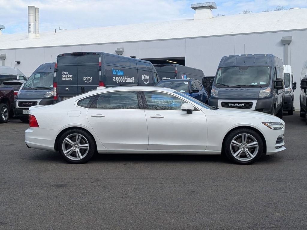 Used 2018 Volvo S90 Momentum with VIN LVY982MK9JP017839 for sale in Elmsford, NY