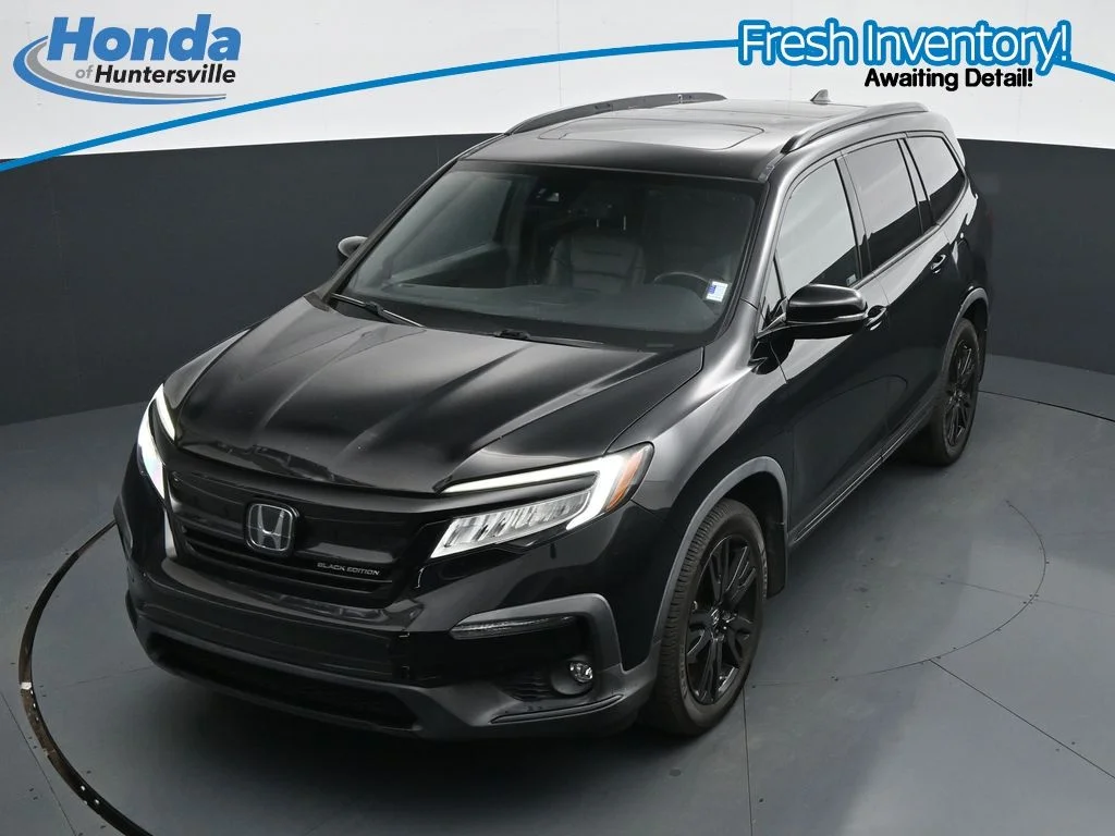 Used 2022 Crystal Black Pearl Honda Black Edition image 16