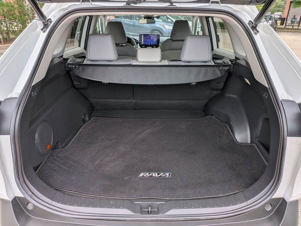 Used 2023 Beige Toyota XLE Premium image 30