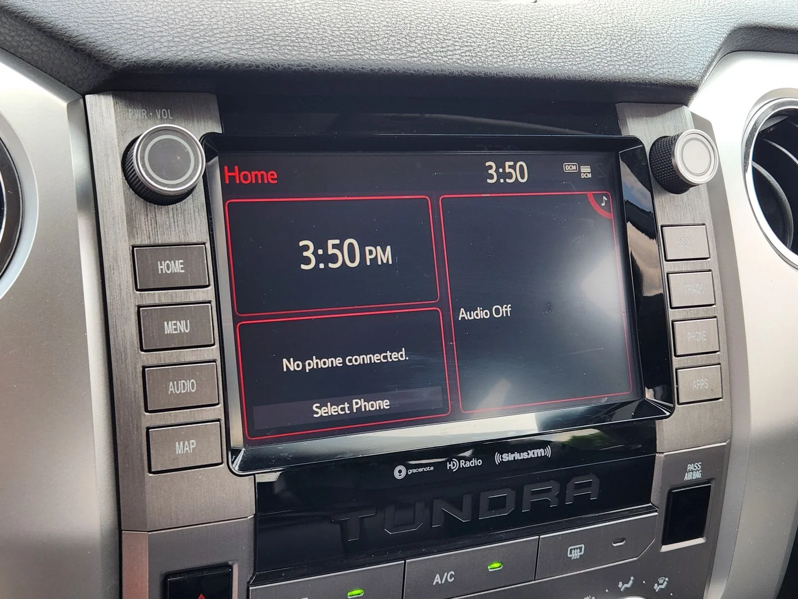 Used 2020 Blue Toyota SR5 image 16