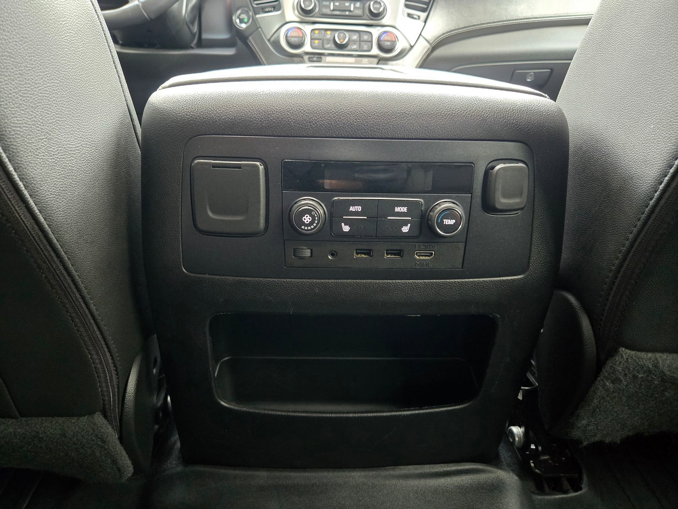 Used 2019 Black Chevrolet Premier image 38
