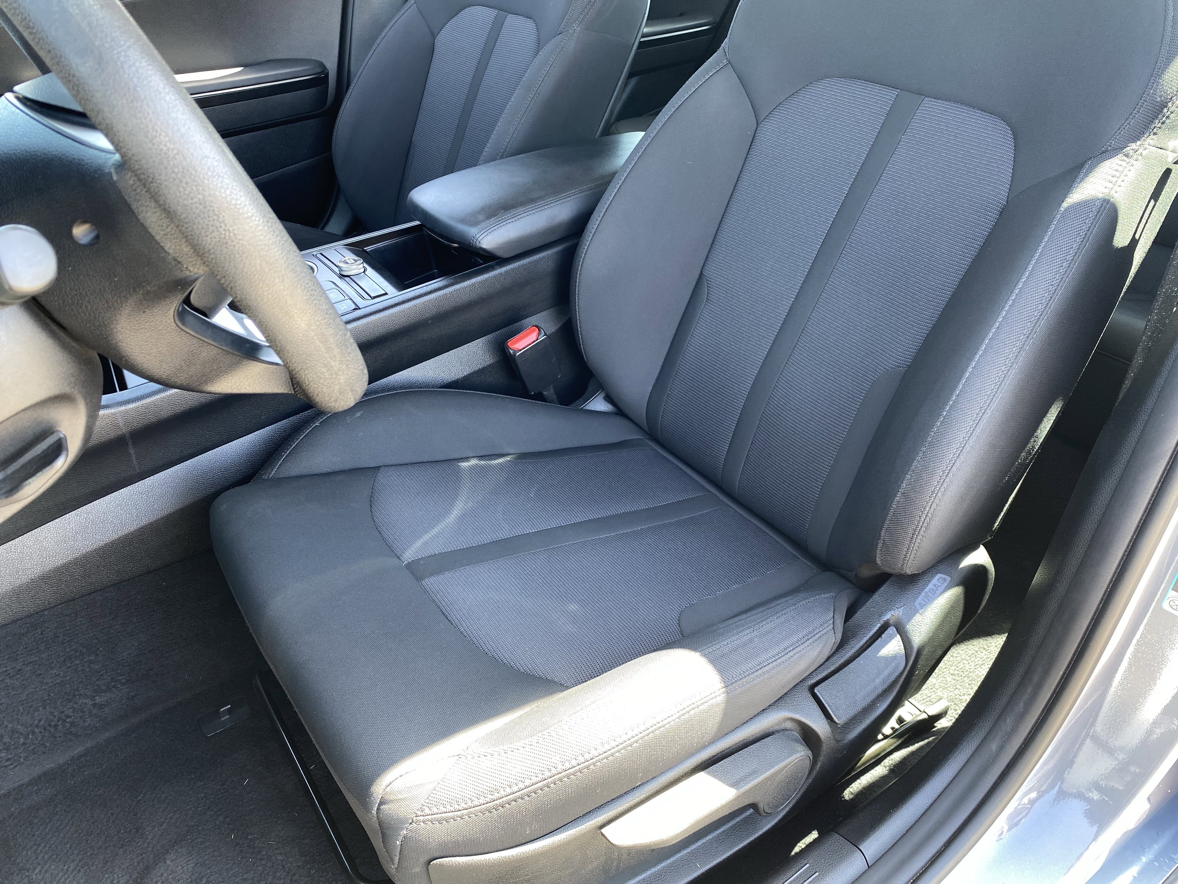 Used 2023 Everlasting Silver Kia LXS image 15