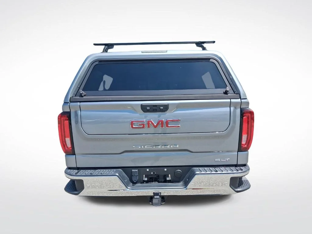 Used 2024 Silver GMC SLT image 9