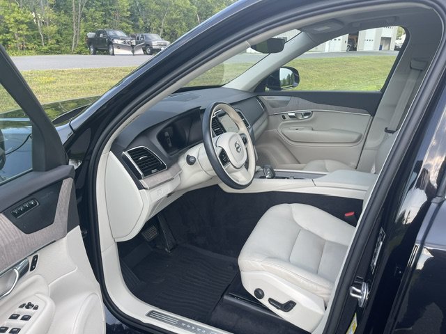 Used 2023 Black Volvo Plus image 20