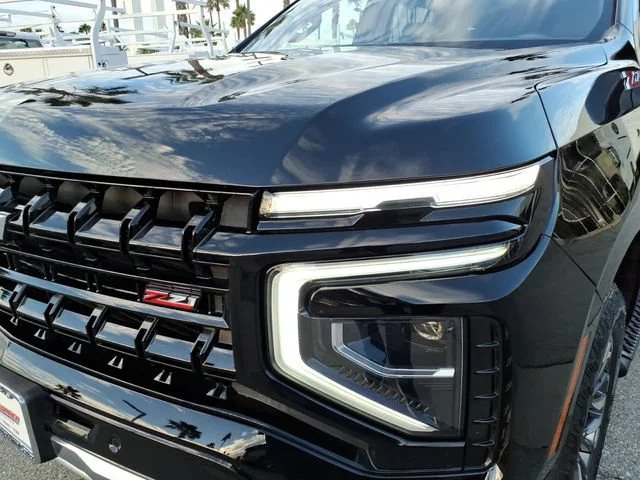 Used 2025 Black Chevrolet Z71 image 11