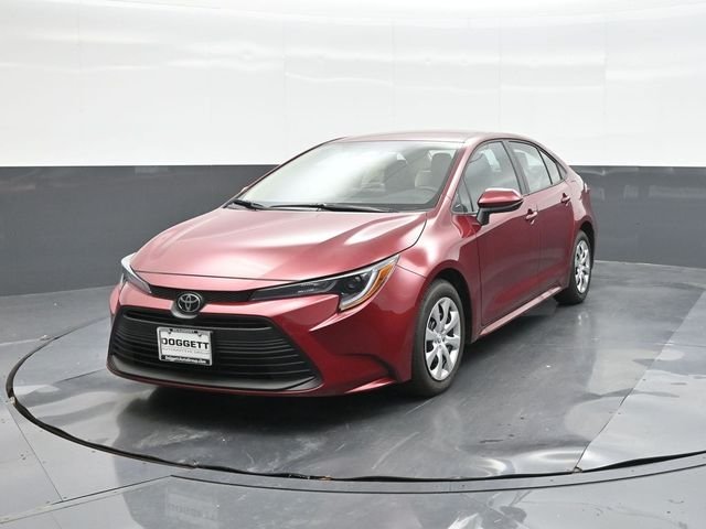 Used 2026 Red Toyota LE image 32