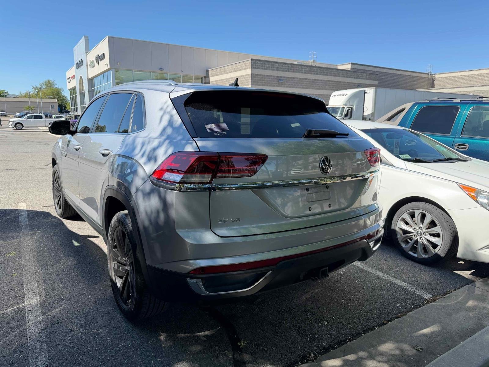 2023 Volkswagen Atlas Cross Sport SE w/Tech - Photo 8