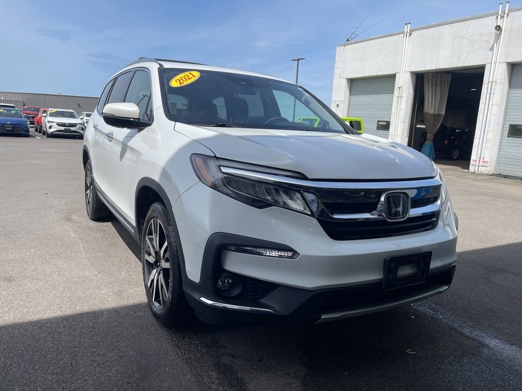 2021 Honda Pilot Touring-7 AWD's photo