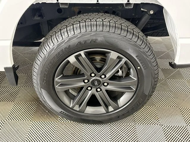 Certified Used 2023 White Ford XLT image 23