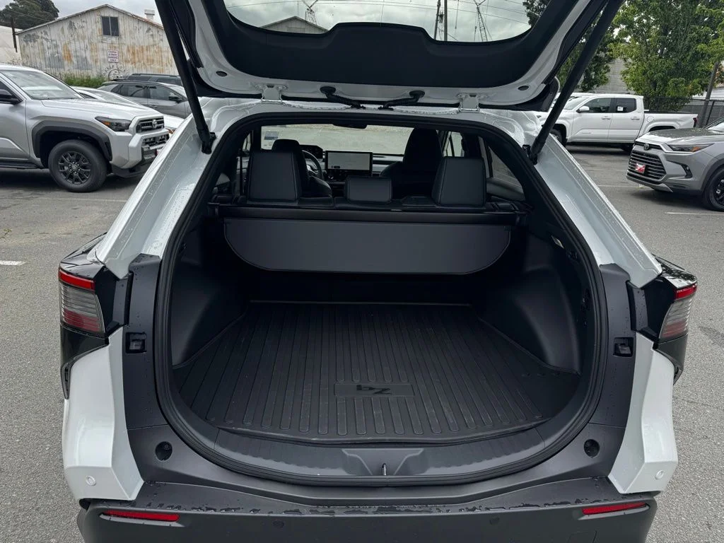 New 2026  Toyota XLE image 9