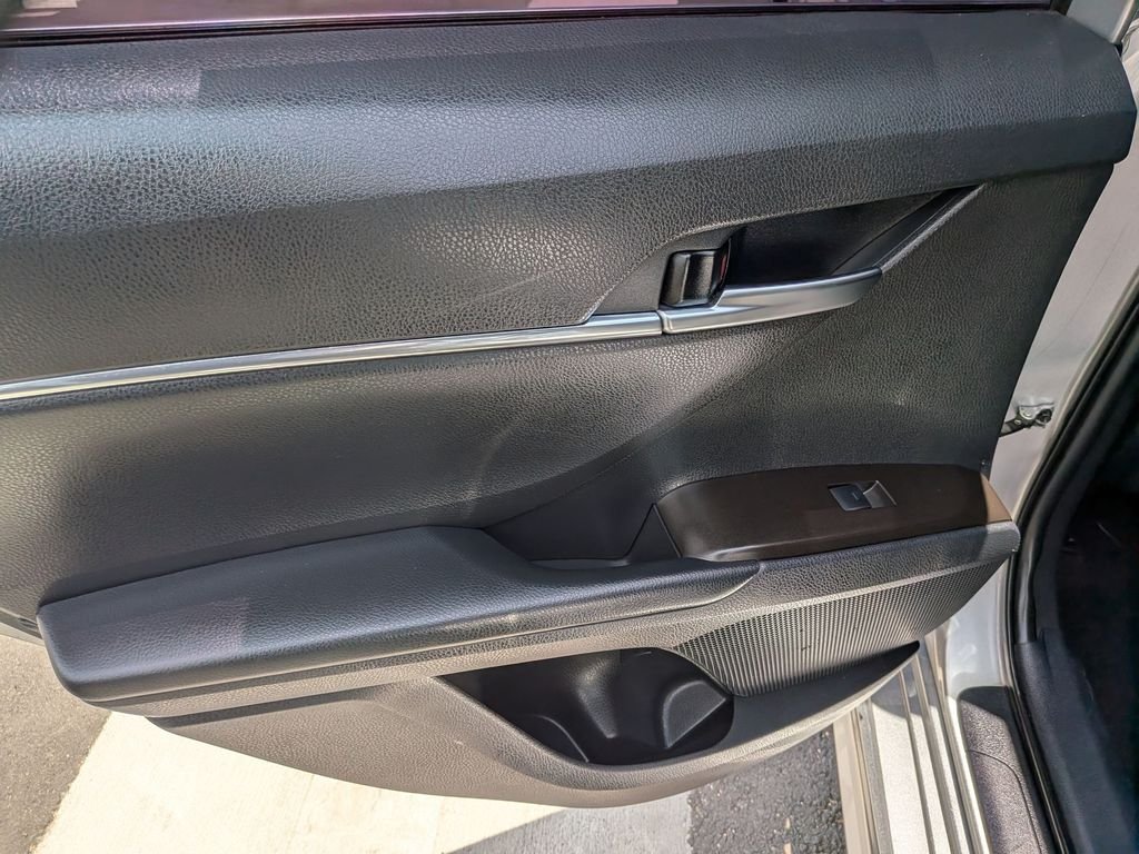 Used 2021 Silver Toyota SE image 16