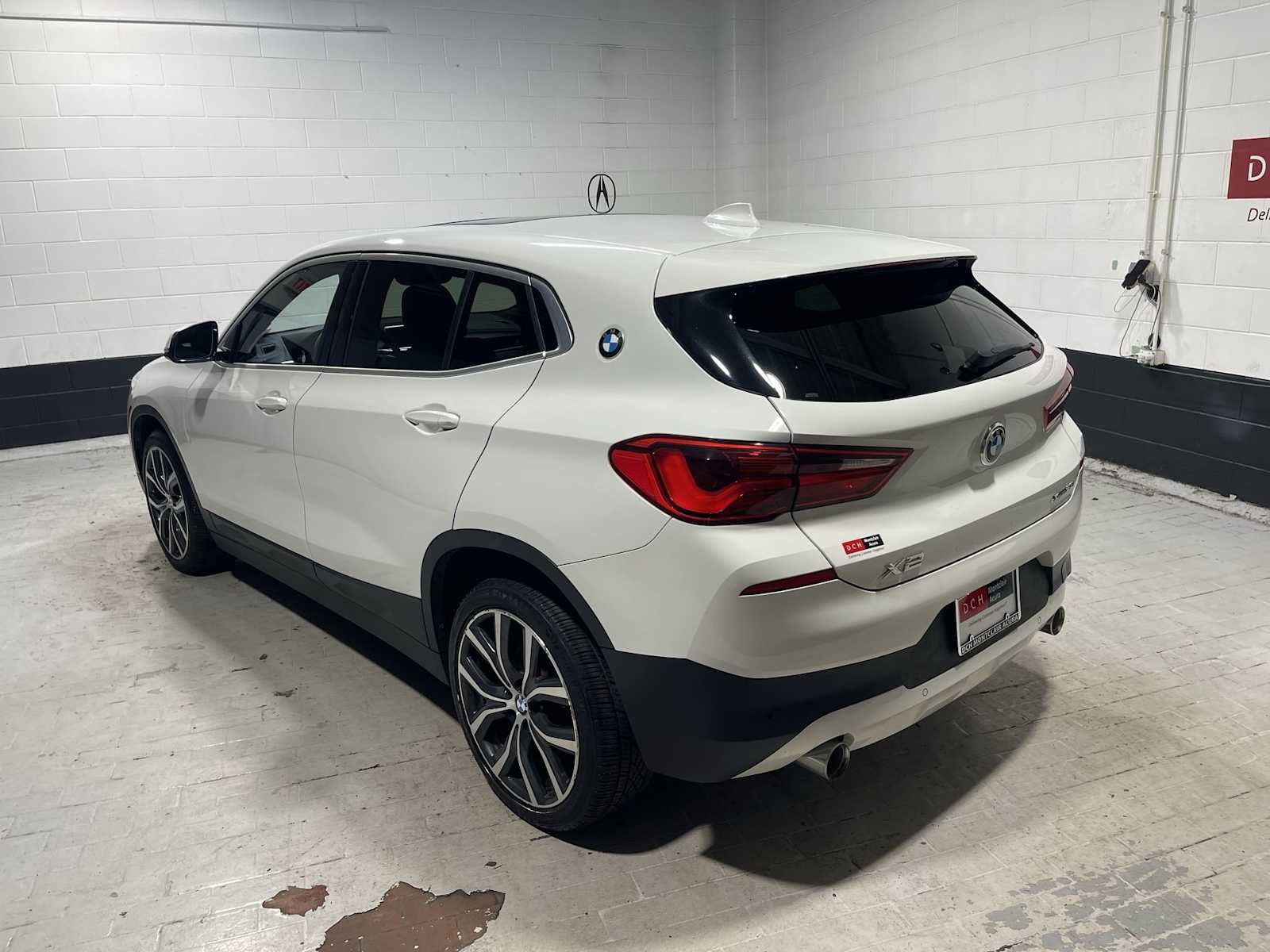 Used 2020 Alpine White BMW xDrive28i image 4