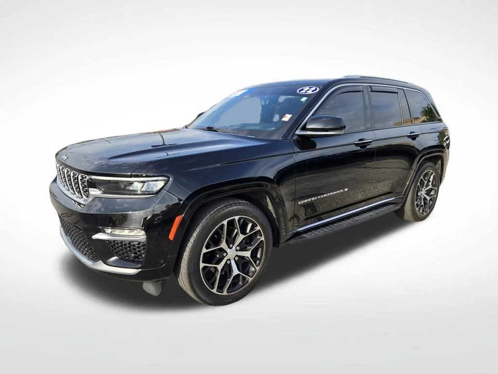 Certified Used 2022 Black Jeep Summit Reserve image 8
