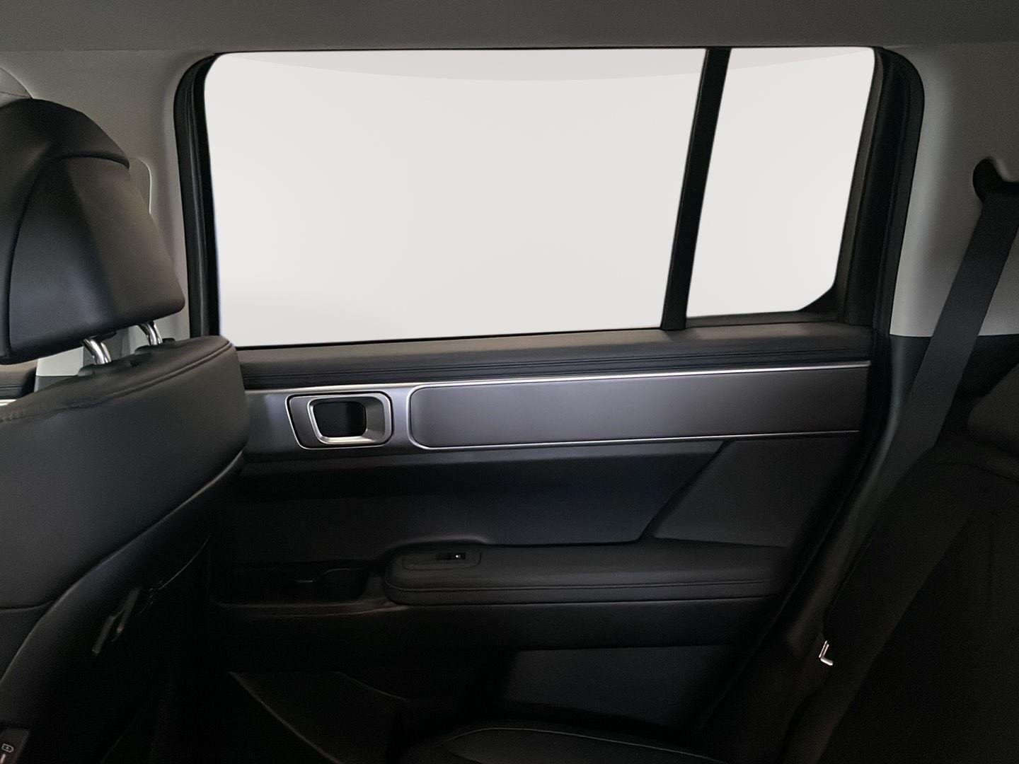 2025 Hyundai Santa Fe XRT - Photo 10