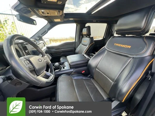 Used 2024  Ford Tremor image 6
