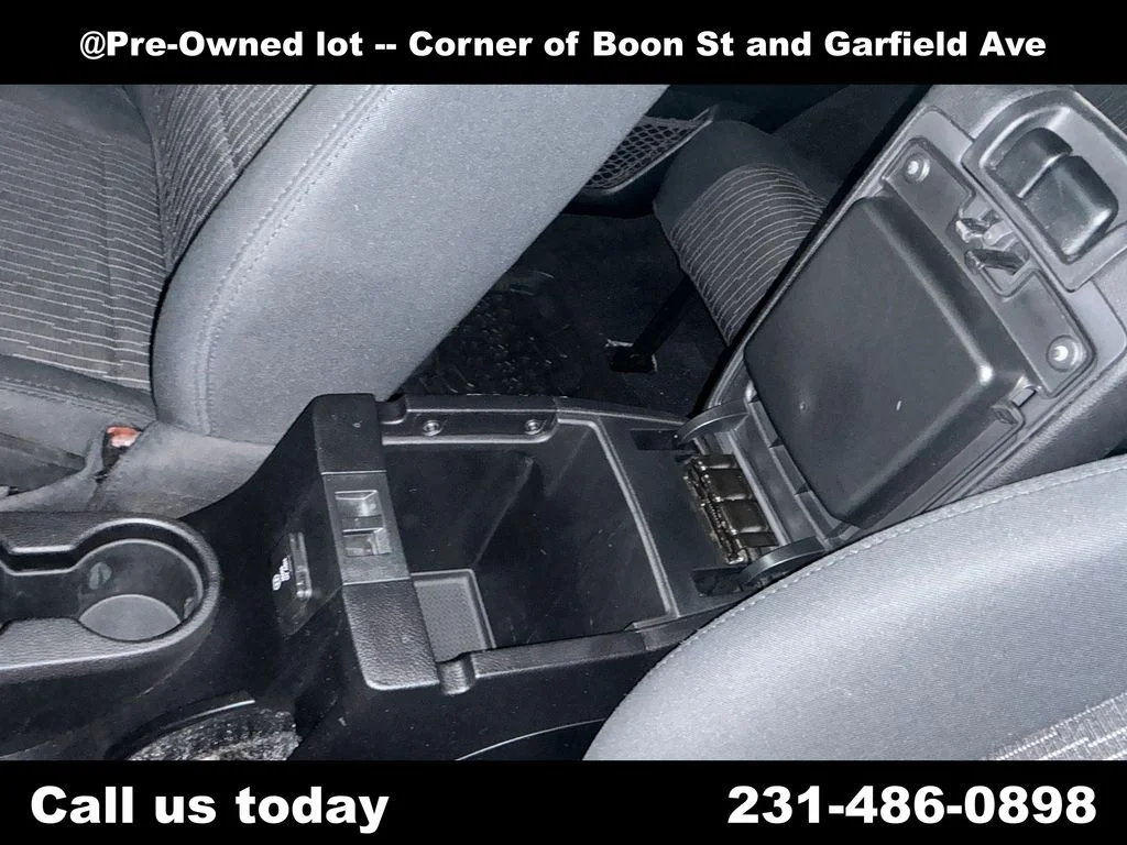 Used 2011 Black Jeep Unlimited Rubicon image 26