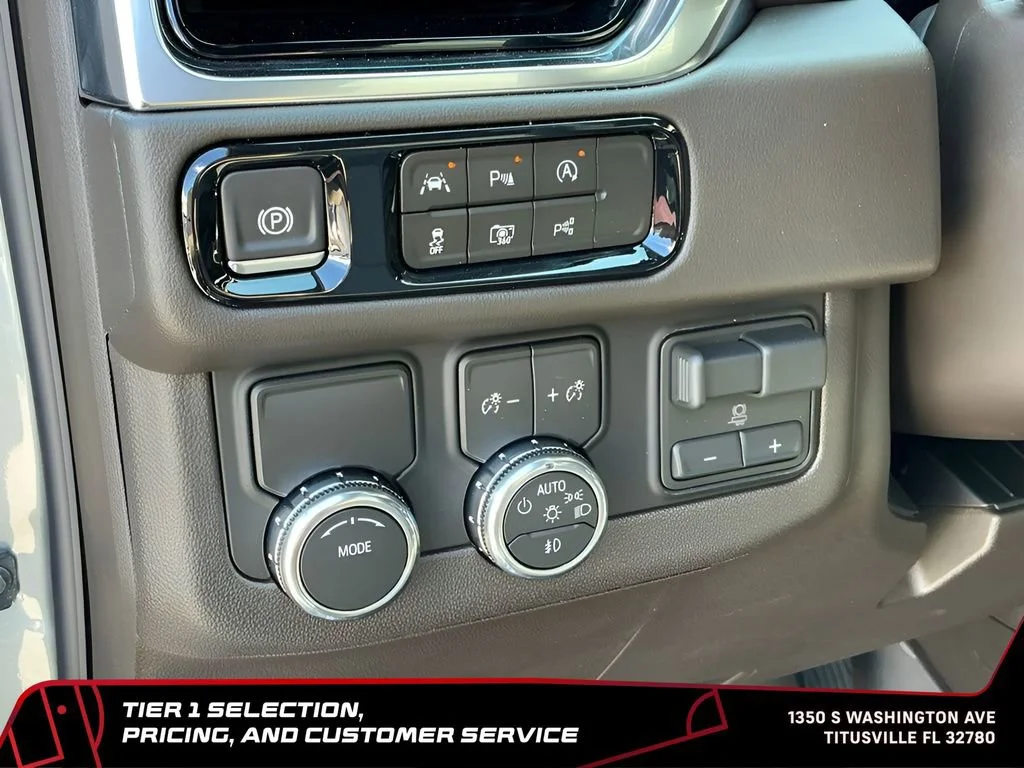 New 2026 Sterling Metallic GMC Elevation image 20