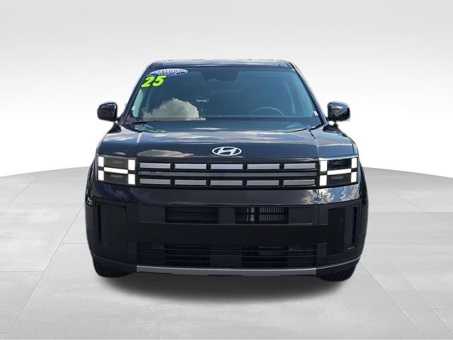 Used 2025 Black Hyundai SE image 8