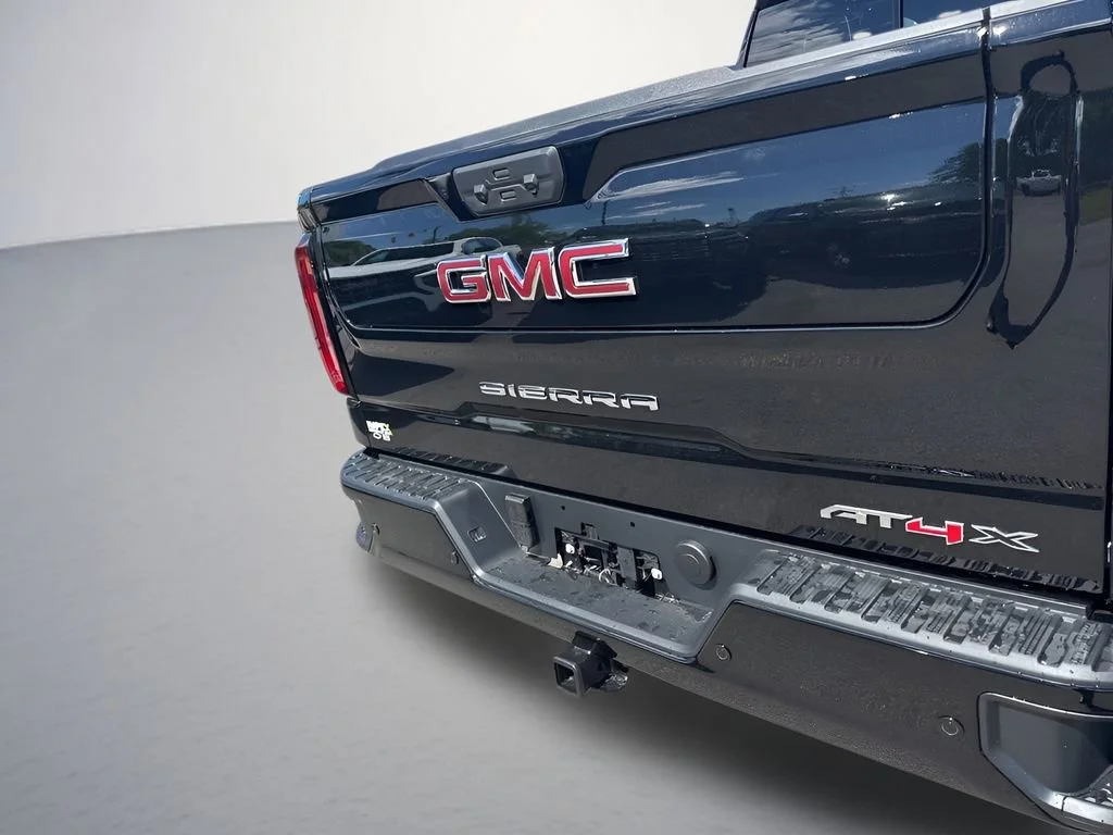 New 2026 Onyx Black GMC AT4X image 32