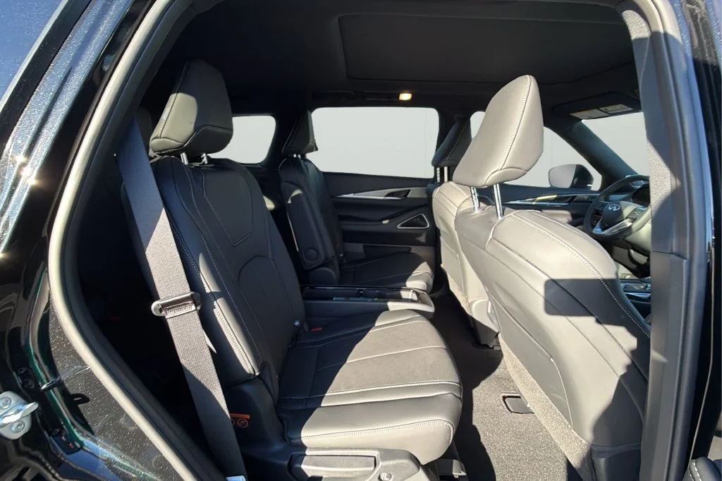 New 2027 MINERAL BLACK INFINITI Sport AWD image 12