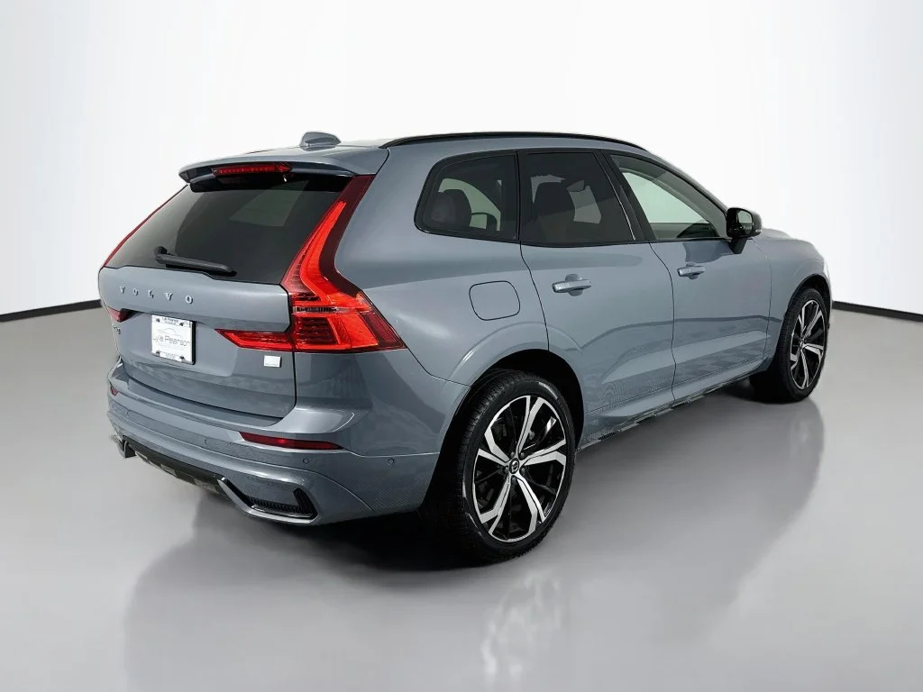 Certified Used 2024 Gray Metallic Volvo Ultimate image 9