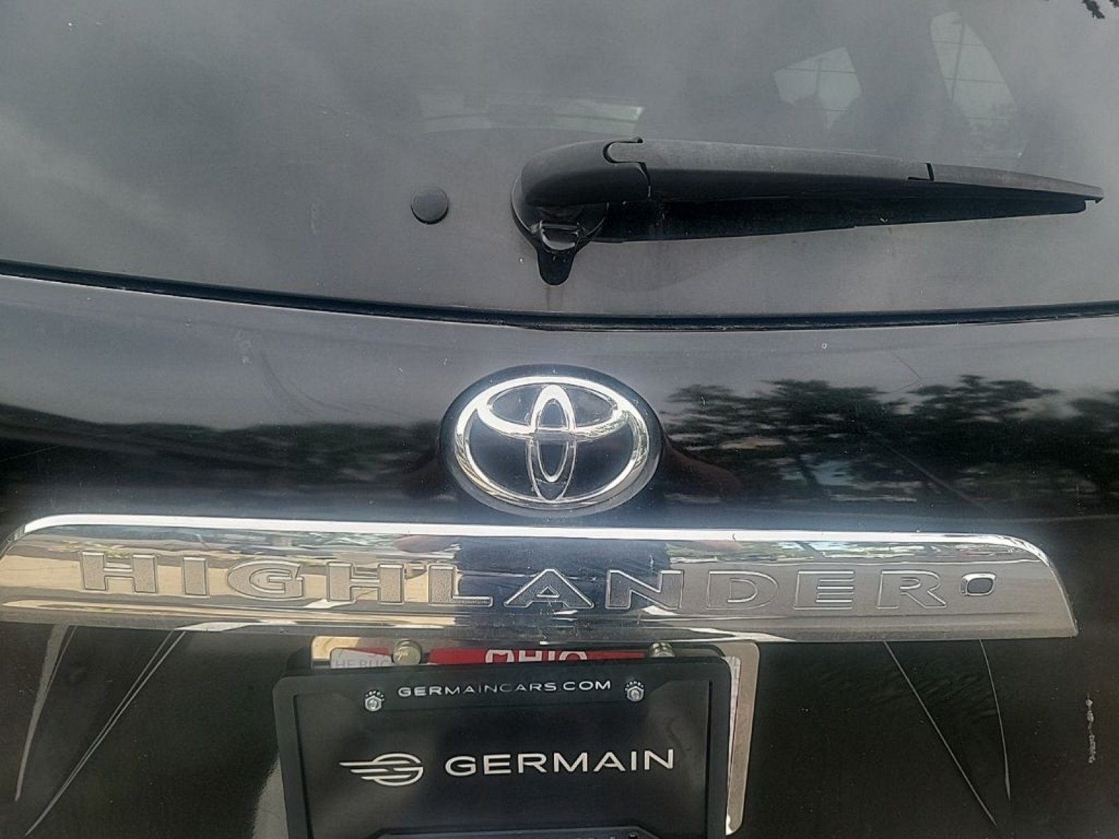 Used 2013 Black Toyota Limited image 10