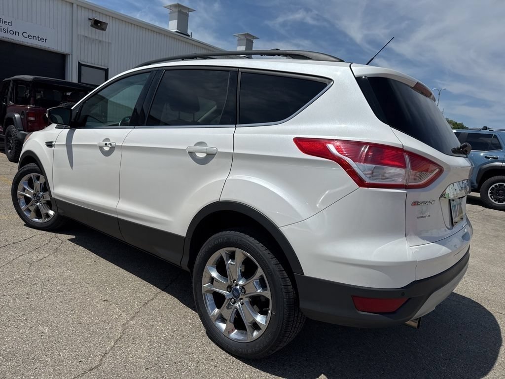 Used 2013 White Platinum Ford SEL image 8