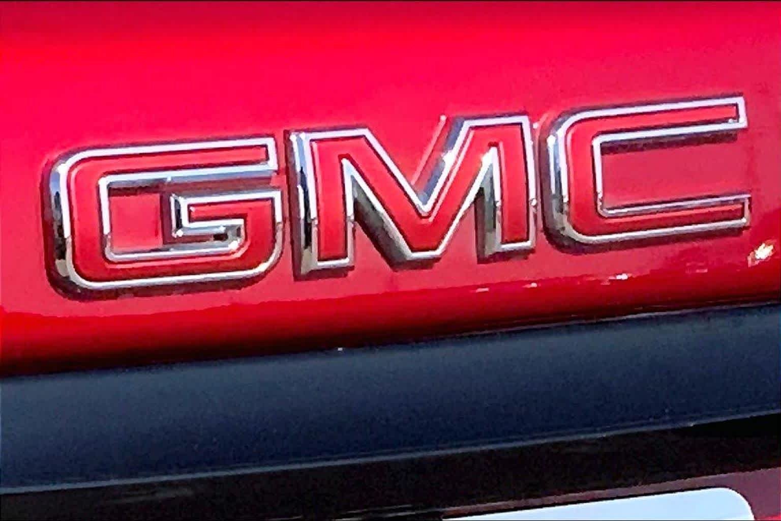 Certified Used 2024 Volcanic Red GMC SLE image 31