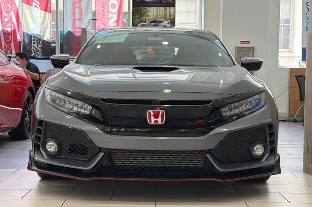 Used 2018 Polished Metal Metallic Honda Touring image 12