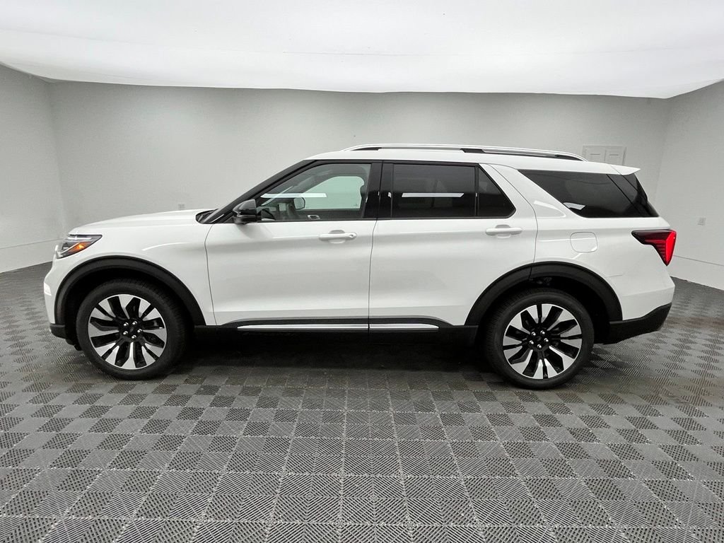 New 2026 White Ford Platinum image 15