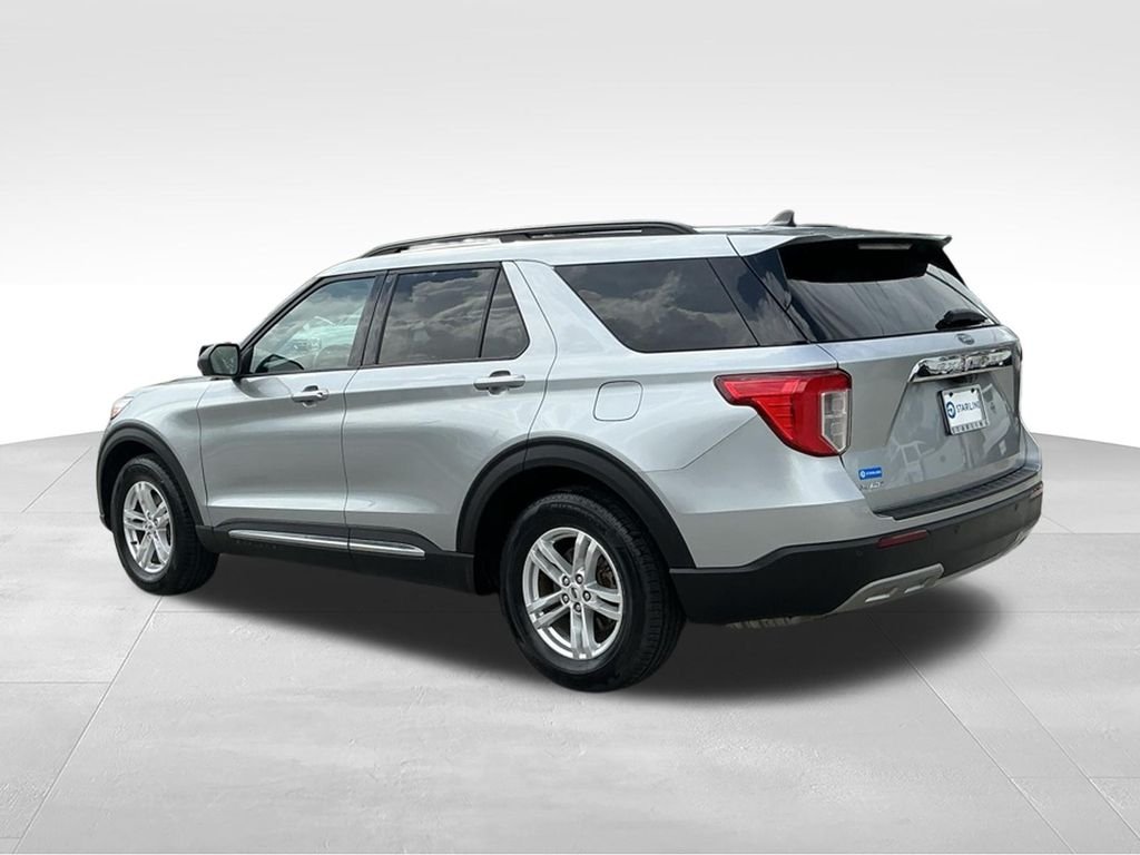 Used 2023 Silver Ford XLT image 7