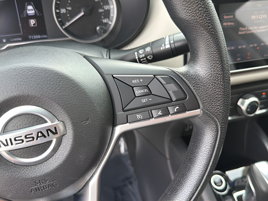 Used 2020 Gray Nissan 1.6 SV image 16