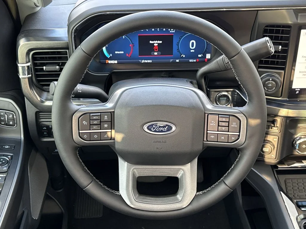 New 2025 White Ford Lariat image 24