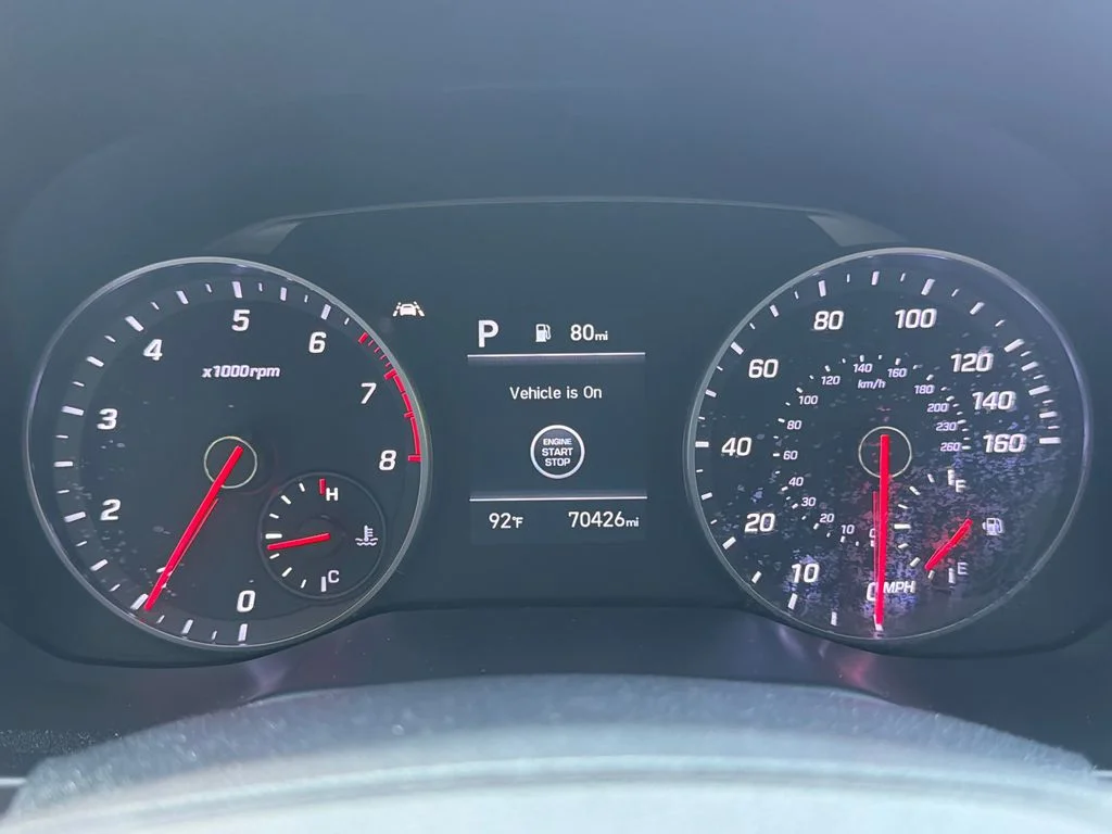 Used 2019 Silver Hyundai Sport image 26