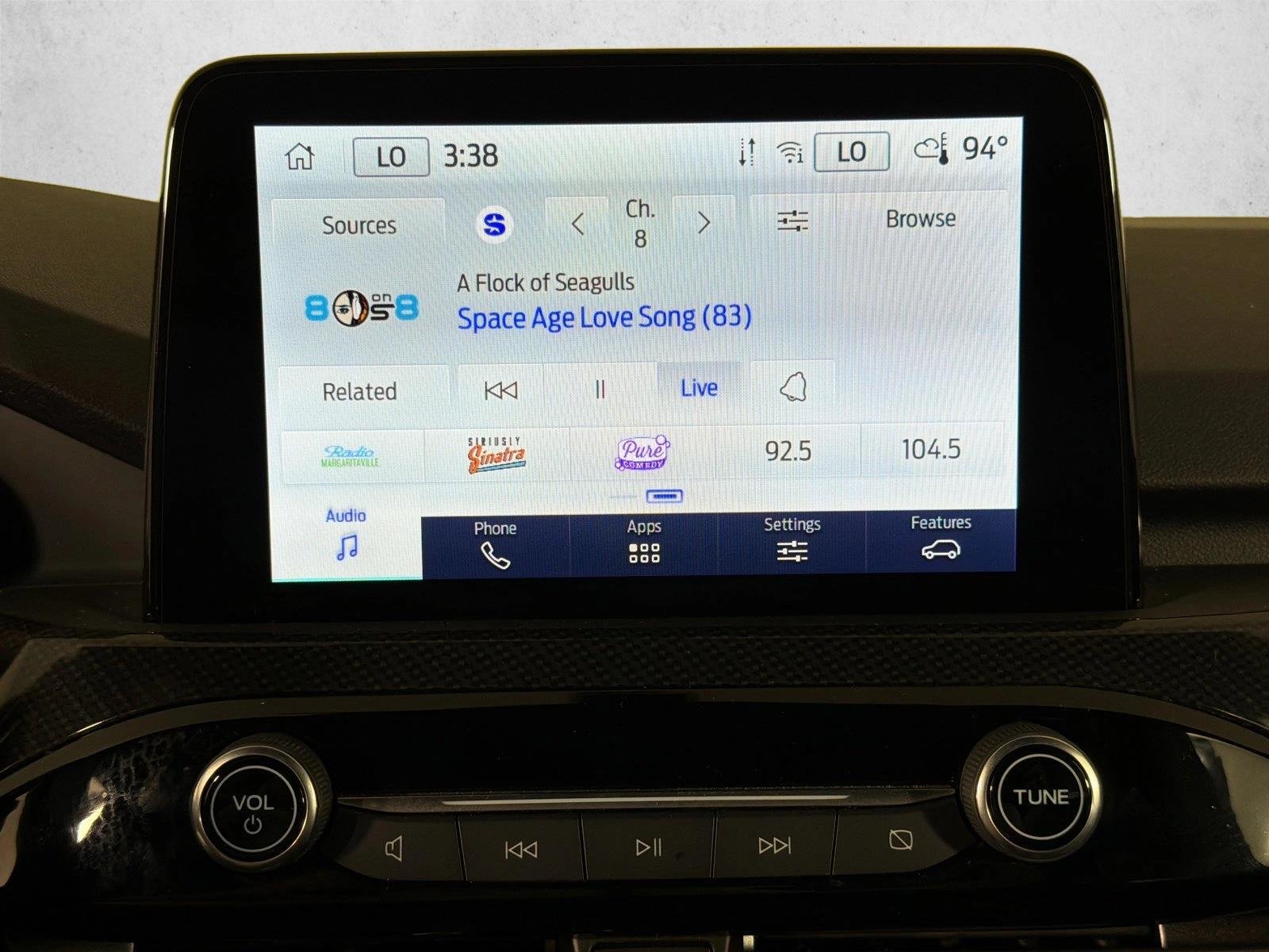 Used 2025 Agate Black Metallic Ford ST-Line Select image 29